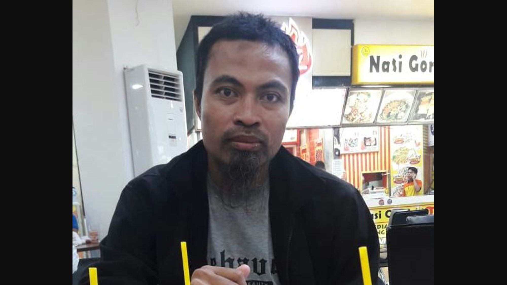 Ini wajah saya... :)) Ini wajah saya... :))