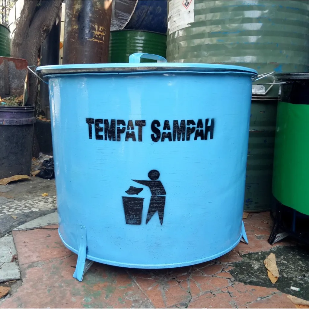 Tempat sampah besi heavy duty industri baja